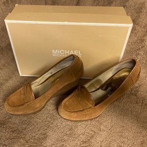 8.5 Michael Kors Suede Wedge Loafer